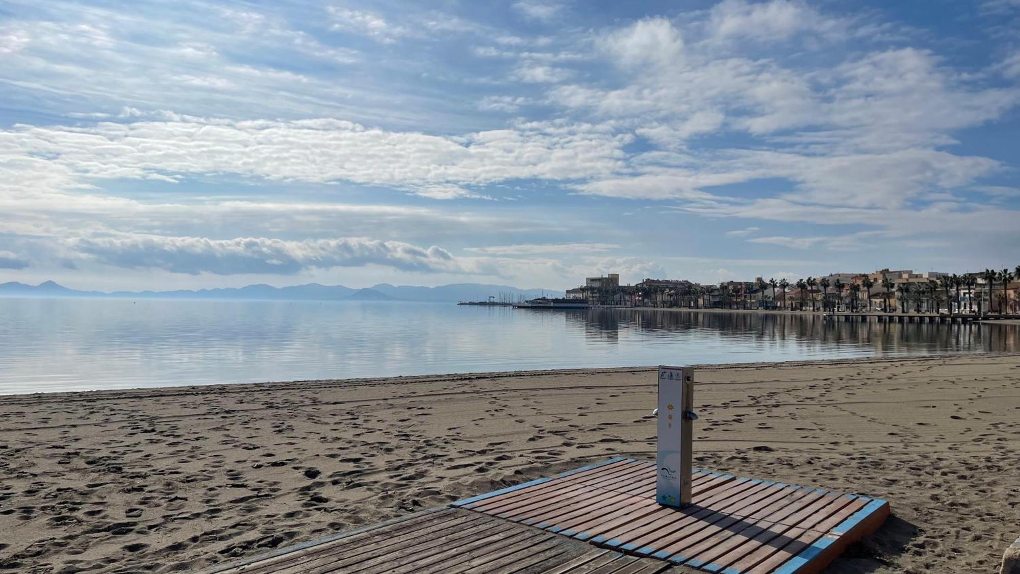 Charming Beachfront Apartment Murcia Buitenkant foto