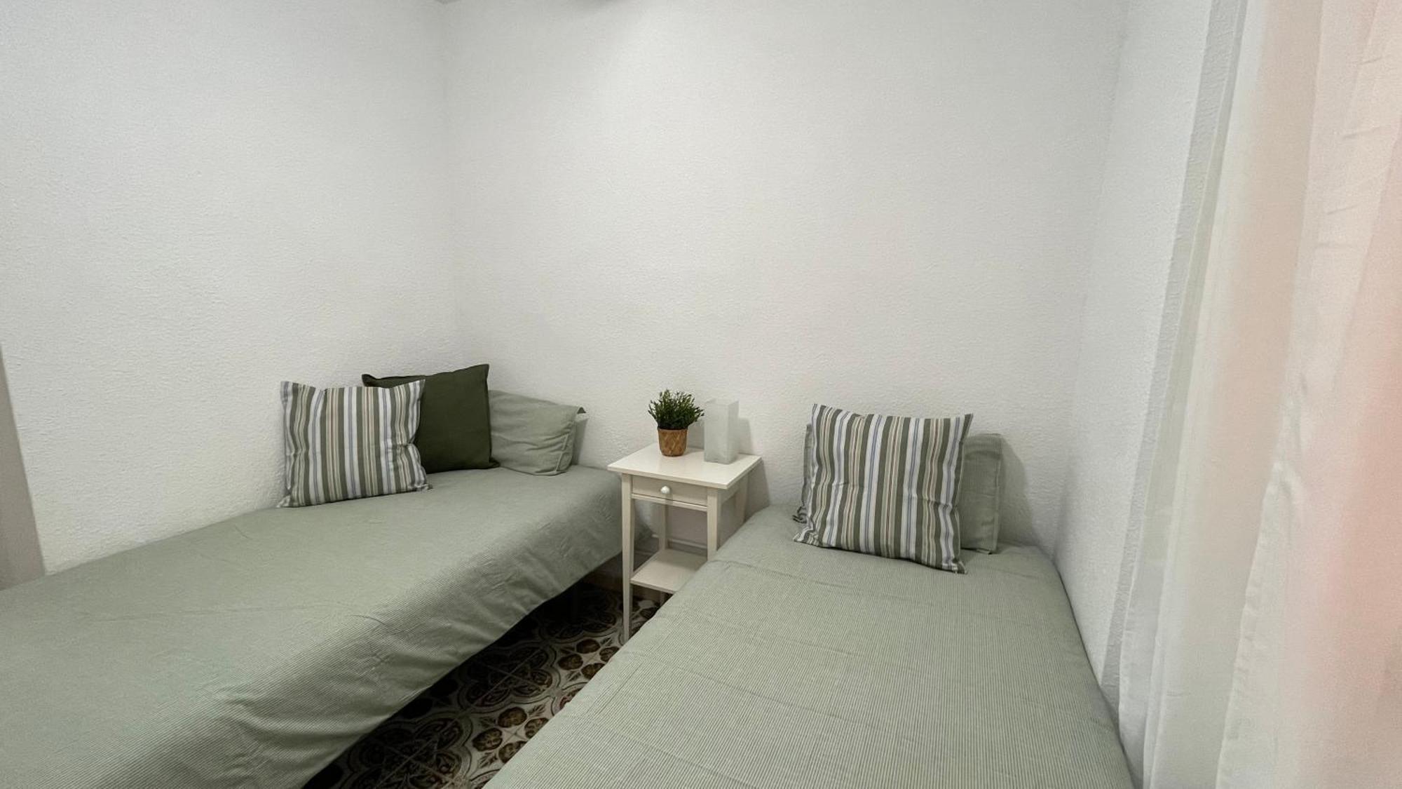 Charming Beachfront Apartment Murcia Buitenkant foto