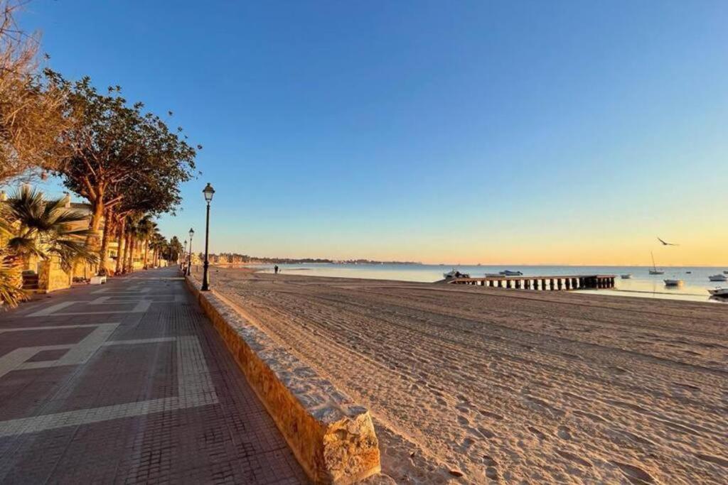 Charming Beachfront Apartment Murcia Buitenkant foto